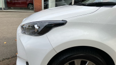 Toyota Yaris 1.5 Hybrid Icon 5dr CVT Hybrid Hatchback